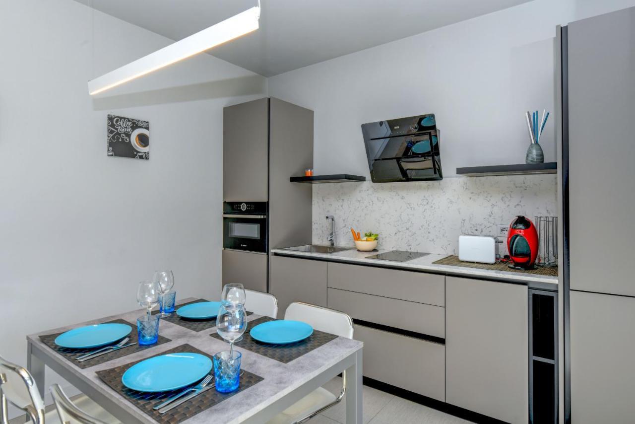 Rio Beach Apartment Desenzano del Garda Esterno foto