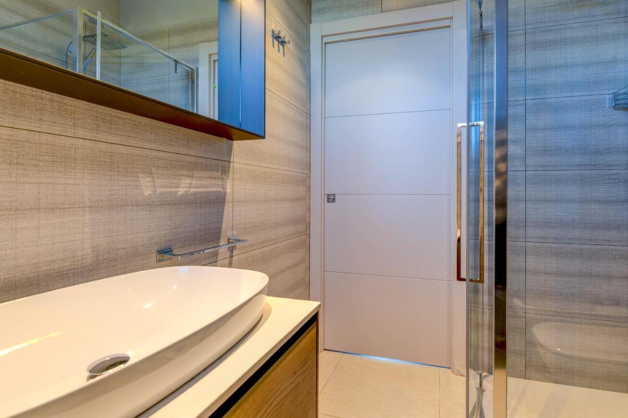 Rio Beach Apartment Desenzano del Garda Esterno foto